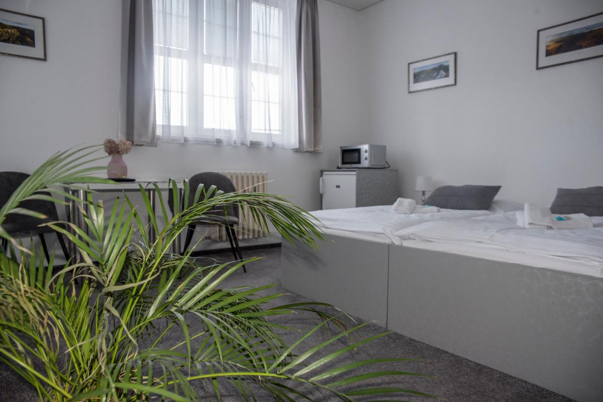 Classic Apartmany Trinec Dış mekan fotoğraf